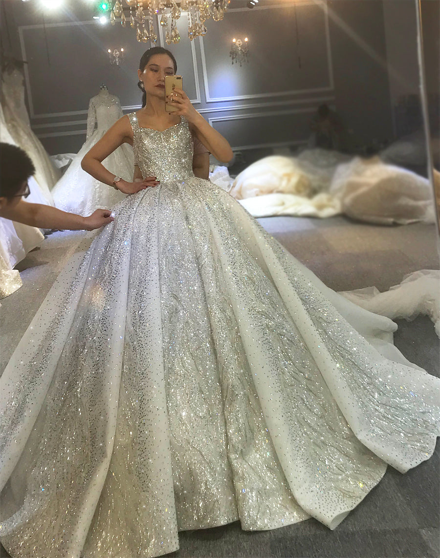 Luxury High Quality Lace long sleeves Bridal Wedding Ball Gown Dress - Image 2