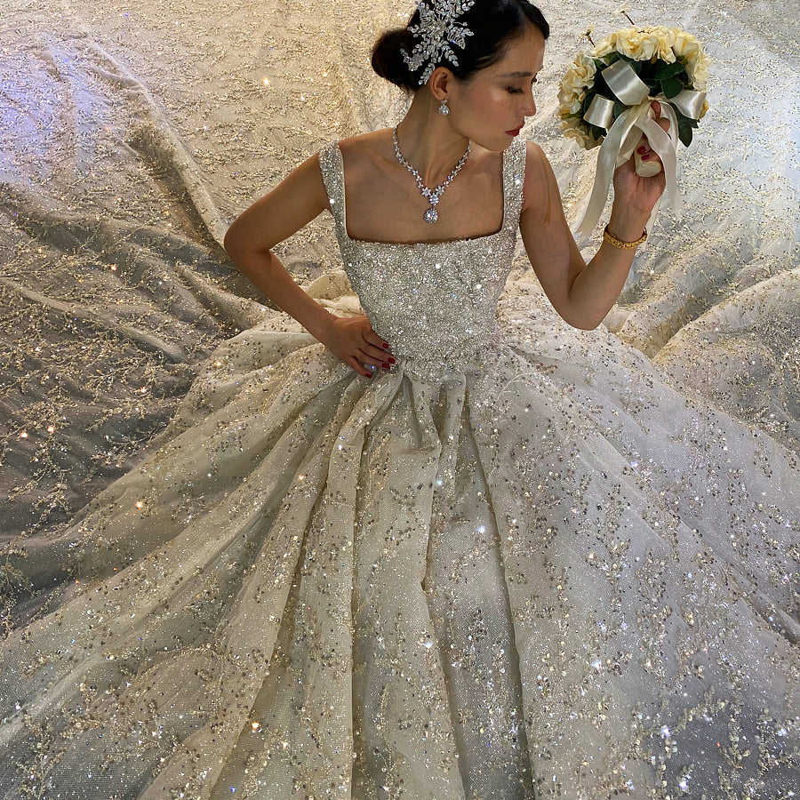 Luxury High Quality Lace long sleeves Bridal Wedding Ball Gown Dress - Image 3