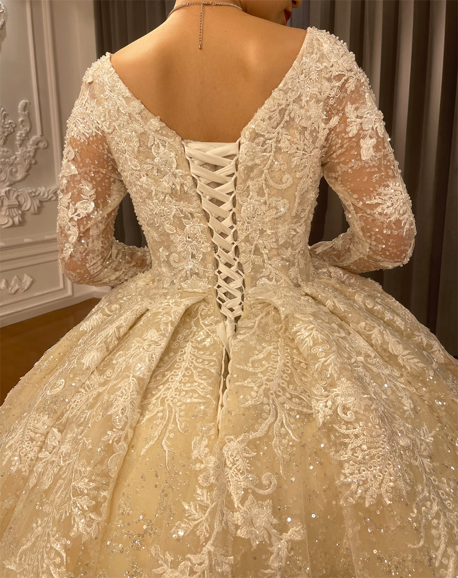 Luxury High Quality Lace long sleeves Bridal Wedding Ball Gown Dress - Image 4