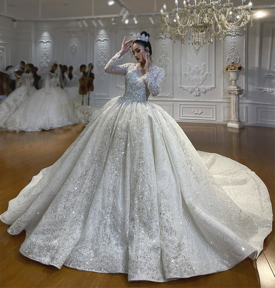Luxurious Bridal Gowns Long Tail lace Dream Wedding Dress - Image 3