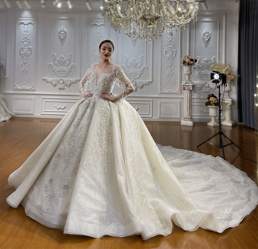 Luxury Bridal high quality Long Tail lace Dream Wedding Dress - Image 4