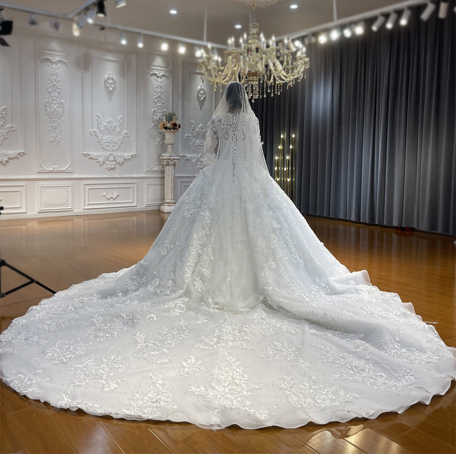 Luxury High Quality Lace long sleeves Bridal Wedding Ball Gown Dress - Image 5