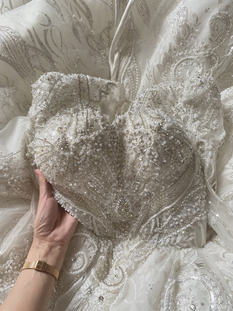 High Quality Lace long sleeves Bridal Wedding Ball Gown Dresses - Image 5