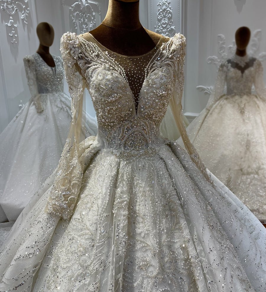 High Quality Lace long sleeves Bridal Wedding Ball Gown Dresses - Image 9
