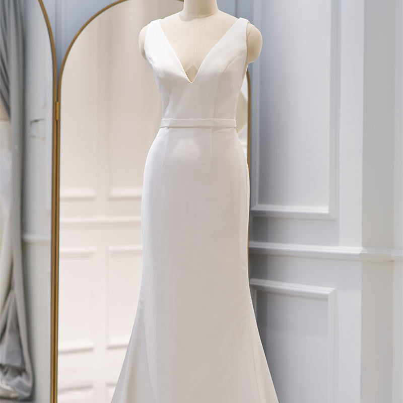Simple Satin Tank Sleeveless V-neck Sashes Mermaid Wedding Dress