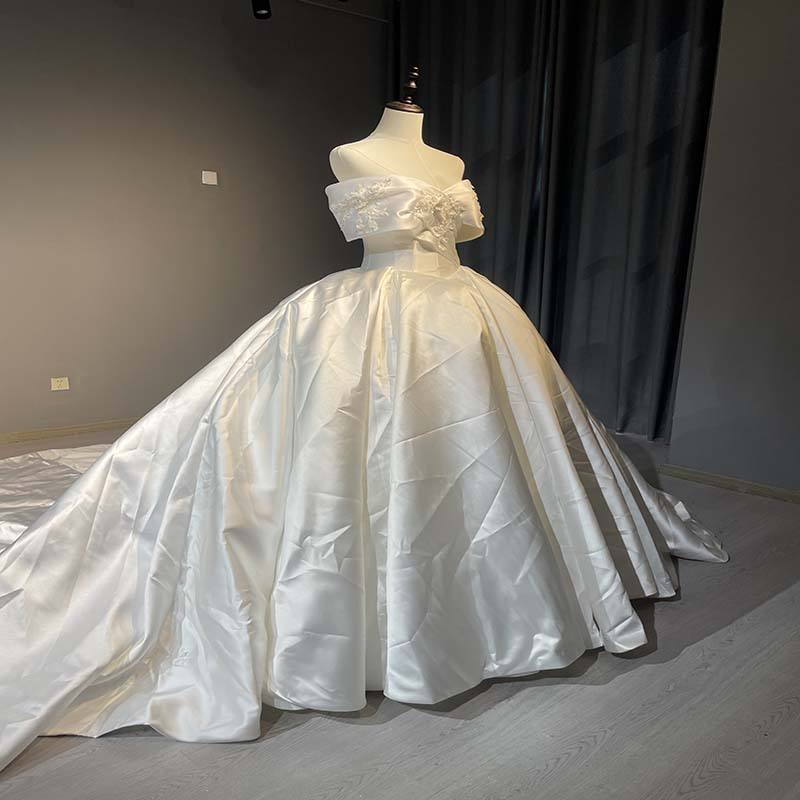 Custom Off Shoulder Bride Gown Short Sleeve Elegant Maxi Wedding Dresses - Image 5