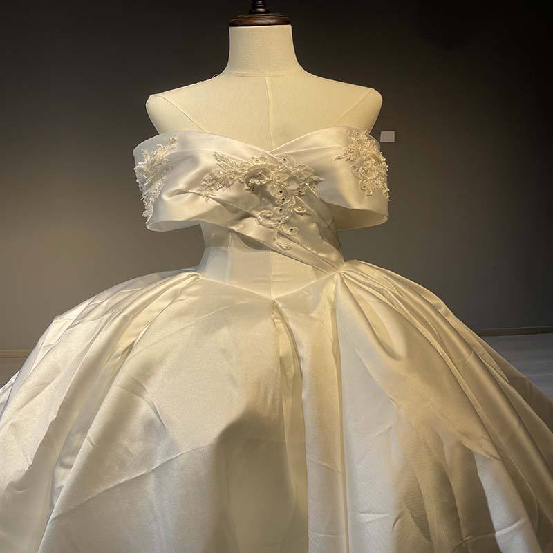 Custom Off Shoulder Bride Gown Short Sleeve Elegant Maxi Wedding Dresses - Image 6
