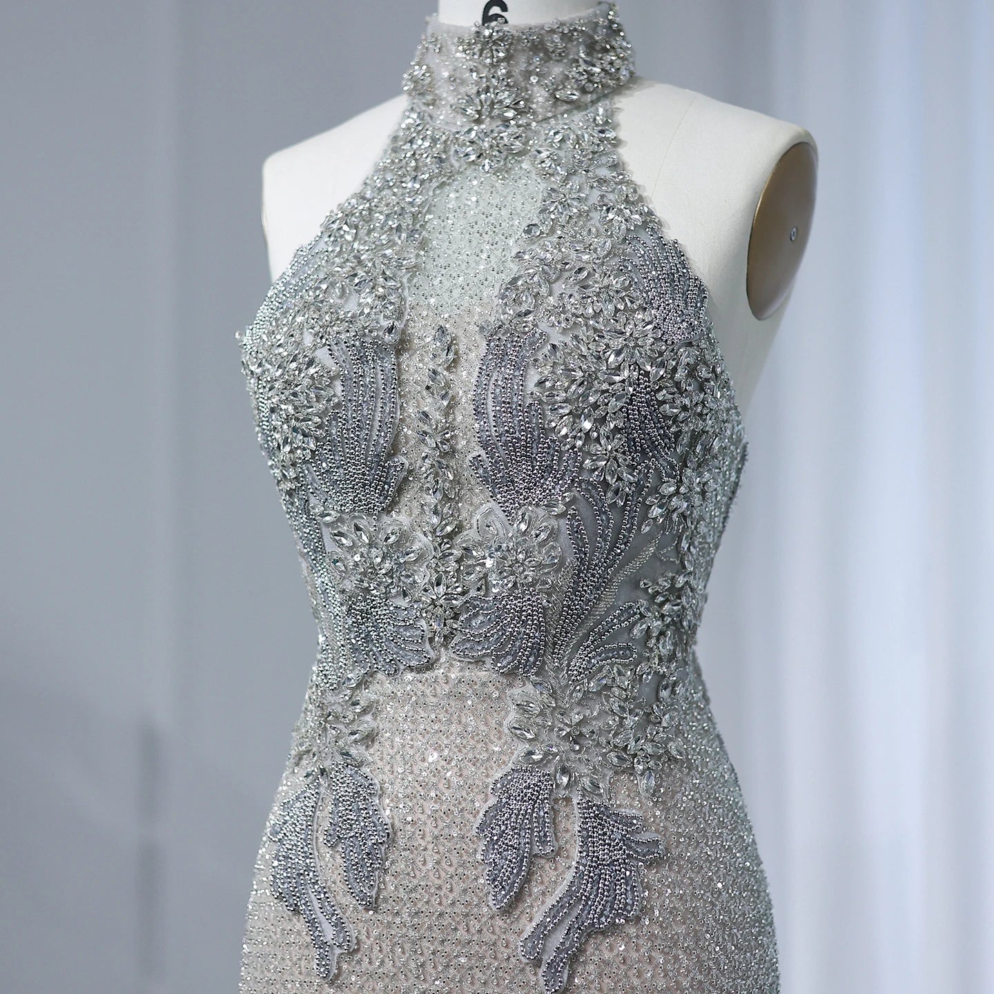 Elegant Halter Silver Nude Beaded Luxury Evening Dress for Wedding Backless Formal Party Gowns - Image 3