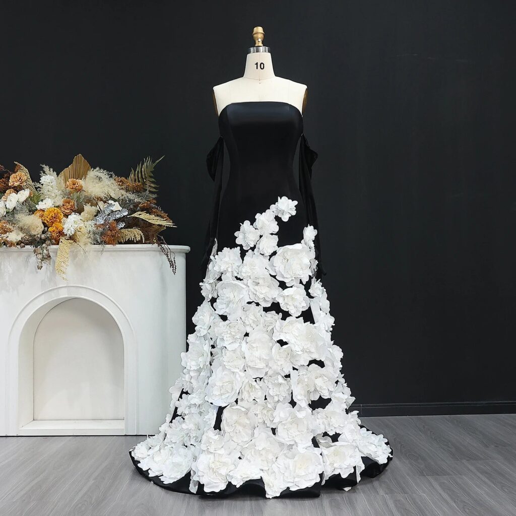 Luxury Black Velvet Strapless Evening Dress with Gloves 3D Flowers Women Wedding Party Gowns
