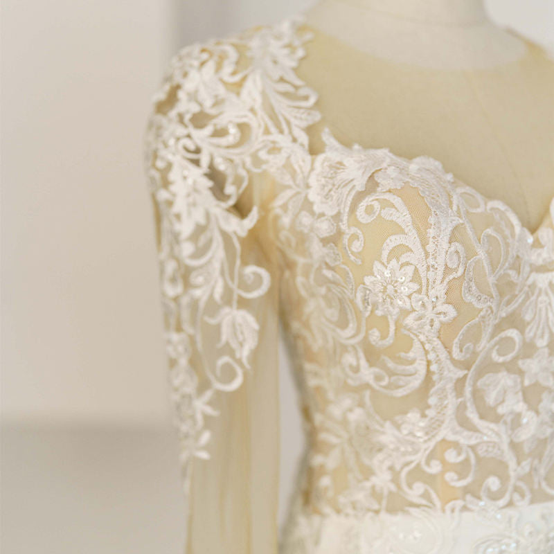 Mermaid Pattern Full Sleeve Illusion Wedding Dress - Image 5