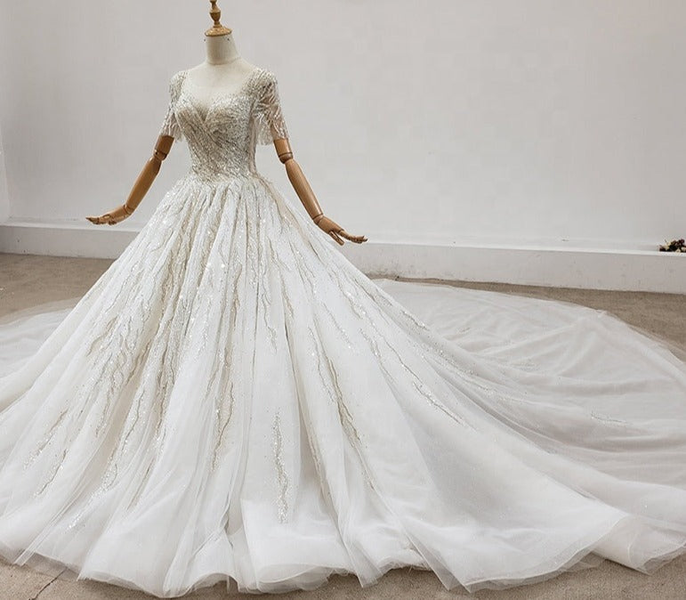 Short Sleeve Luxury Beading Ball Gown Wedding Dress