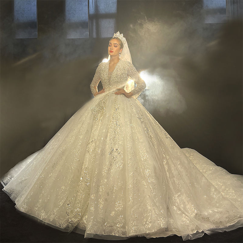 Long Sleeve 3D Flowers Applique Plus Size Ball Gown Vestidos De Novia Wedding Dress - Image 2