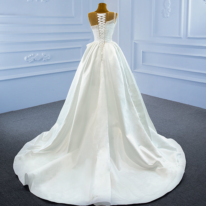 New Arrival Bohemian Modest Wedding Dress With Long Train - Image 6