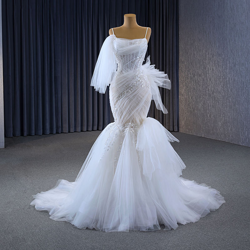 Beautiful Ruffle Spaghetti Strap Wedding Dresses Mermaids For Women