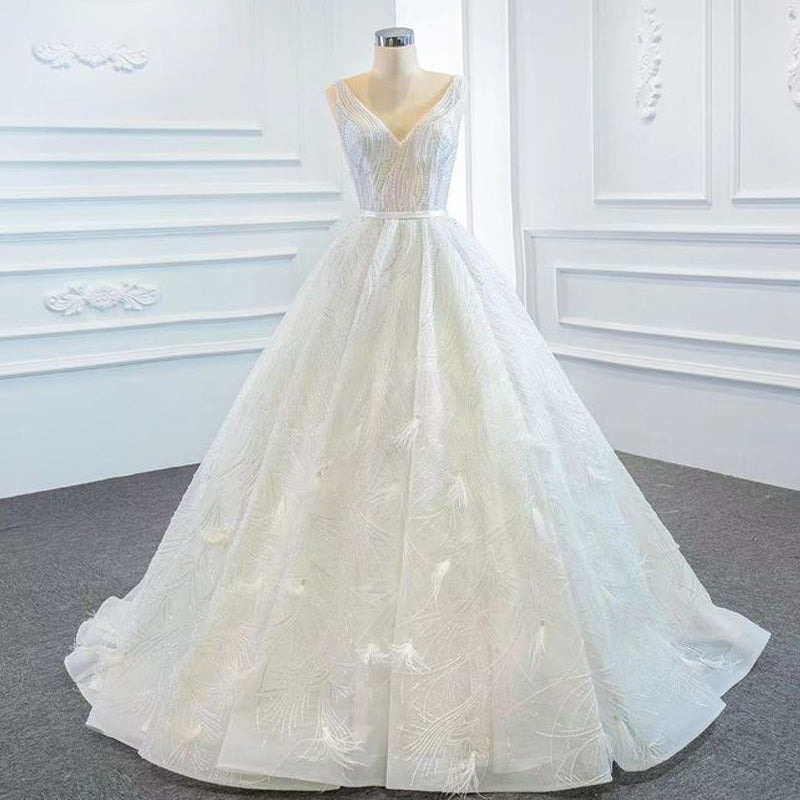 Deep V Neck Sleeveless Lace Princess Wedding Dress Bridal Gown - Image 4