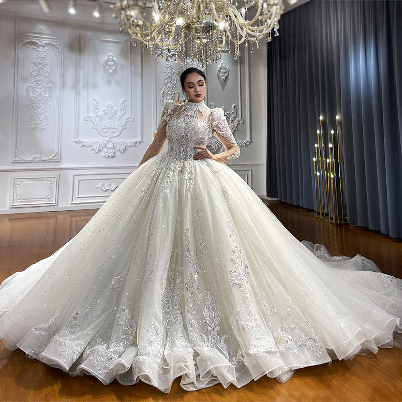 Luxury 2023 High Neck Beautiful Lace Bridal Wedding Ball Gown Dresses