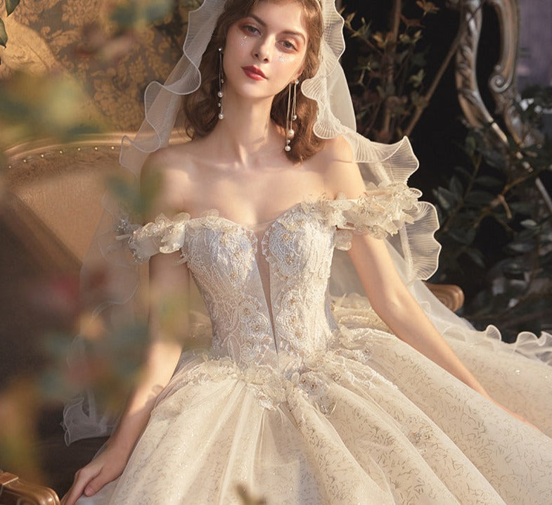 Formal Dresses Women Fashion Luxury Long Train Ball Gown Wedding Dress
