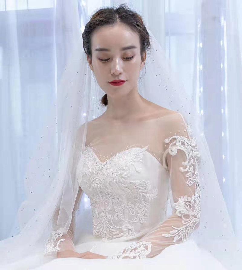 long sleeve lace wedding gown with train sweetheart applique lace wedding dress - Image 4