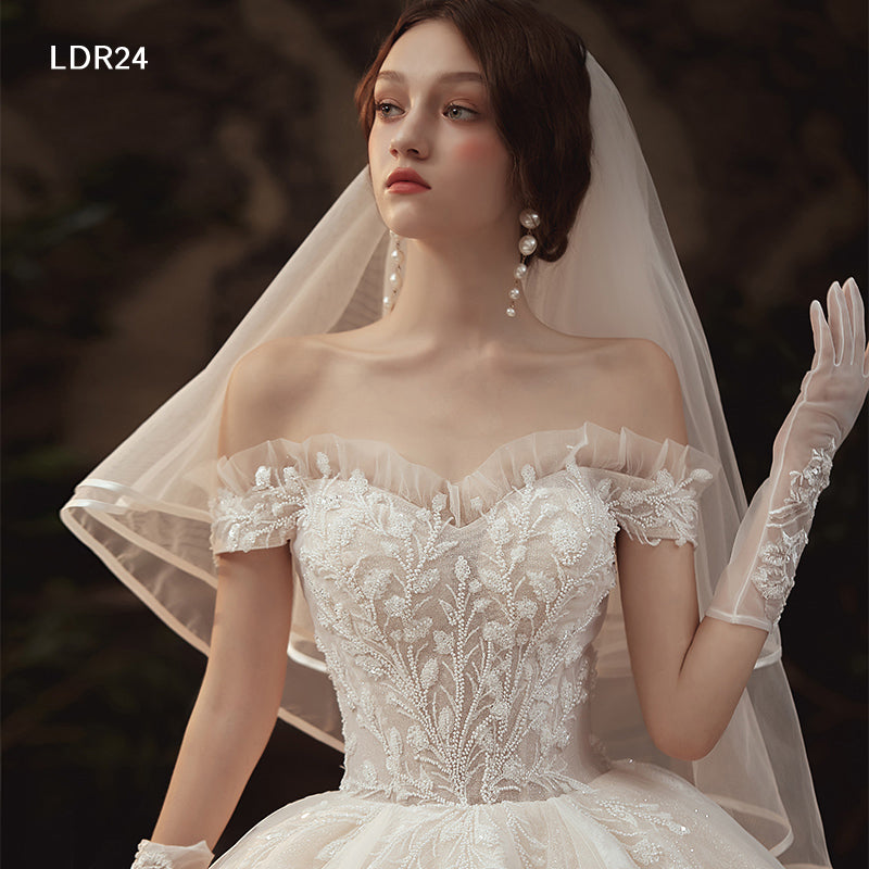 Princess Off Shoulder Luxury Lace Applique Wedding Dress Bridal Gowns - Image 4