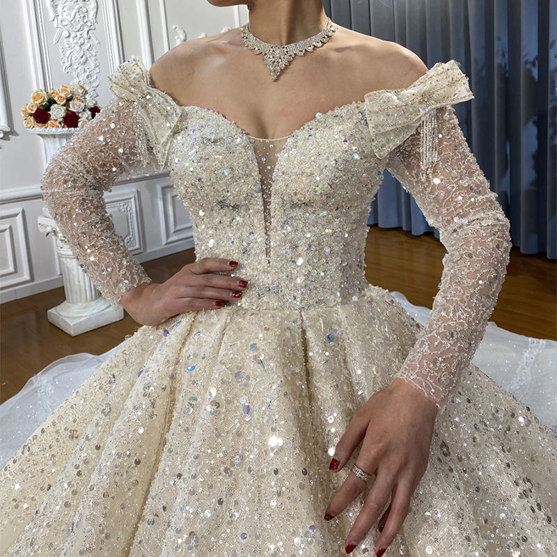 New Sparking Beading Court Train Tulle Bridal Gown - Image 5