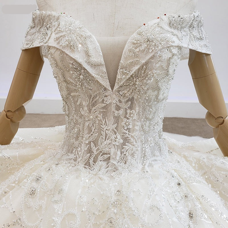 Custom Hand Made Lace Beading New Design Wedding Dress - Image 6