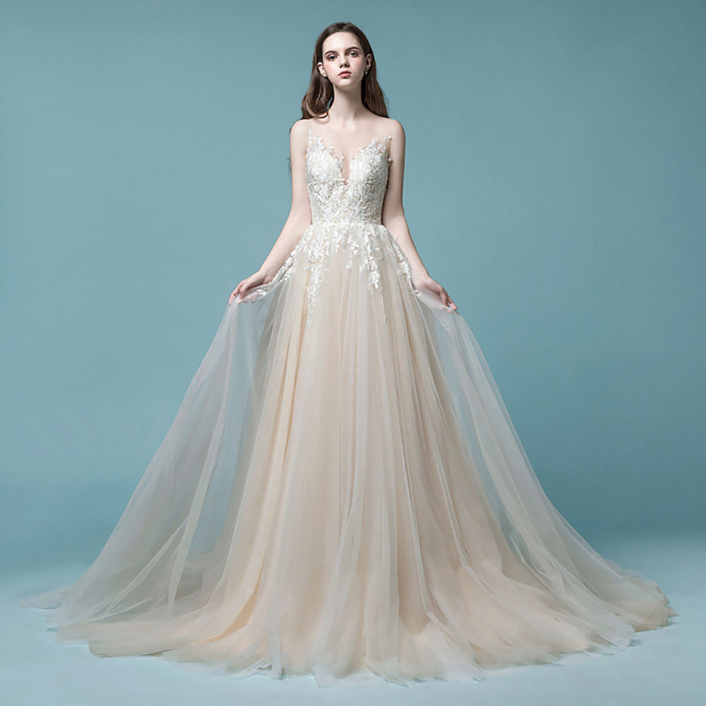 Elegant Spaghetti Strap V-Neck Tulle Floral Print Chapel Train Wedding Dresses