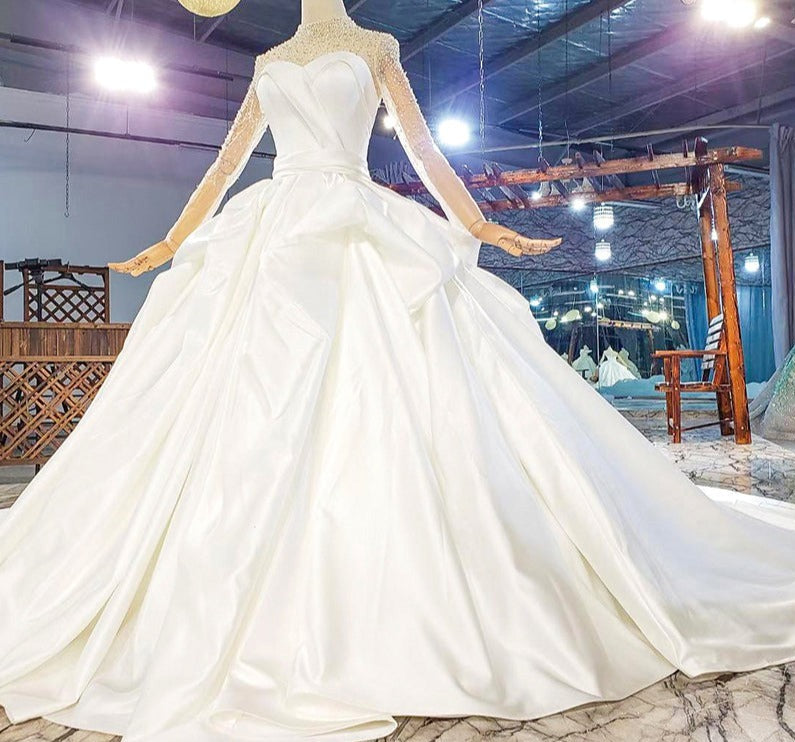 Long Sleeve Lace Satin Pearl Wedding Dress For Bride
