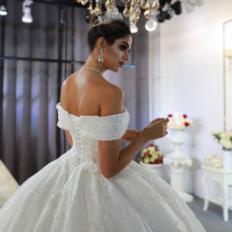 2022 New Elegant Bridal Wedding Dress Lace One Shoulder Embroidered White Princess Wedding Dress - Image 7
