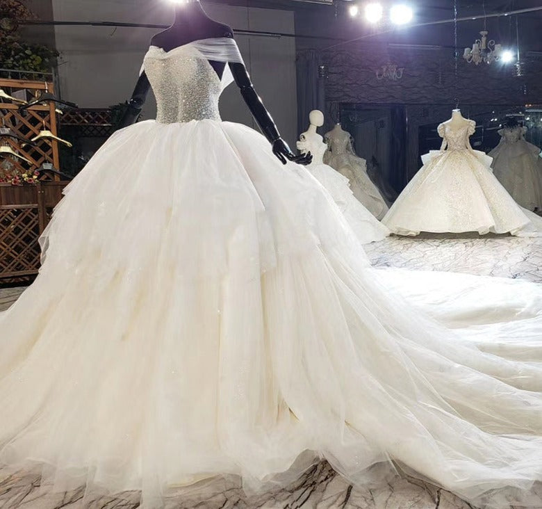 Off Shoulder Lace Elegant New Ball Gown Wedding Dress