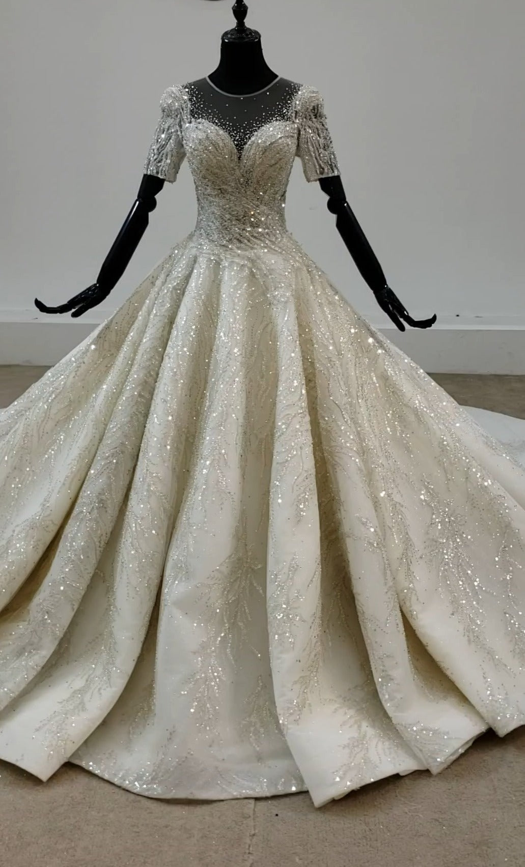 Wedding Dress Turkey Luxury Beading Crystal Wedding Dress - Image 2