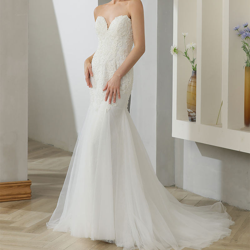 Simple White Off The Shoulder Sweetheart Sleeveless Mermaid Appliques Wedding Dress