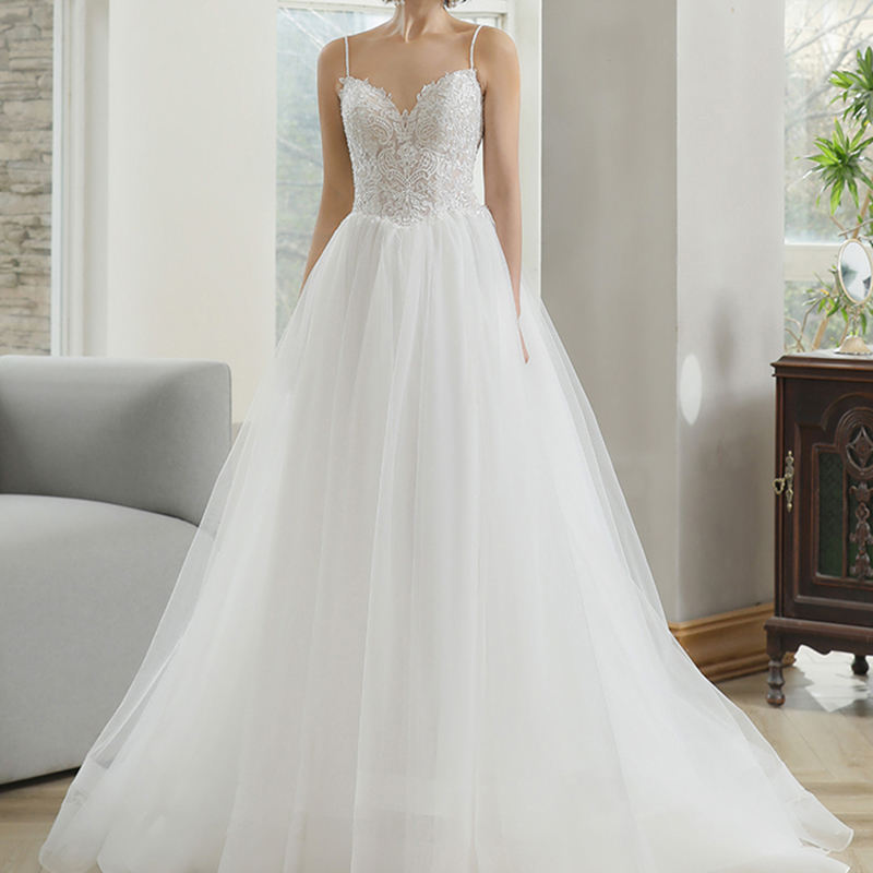 Lace A-Line Luxury Bridal Fashion Elegant Sweetheart Neck Lace Wedding Dress