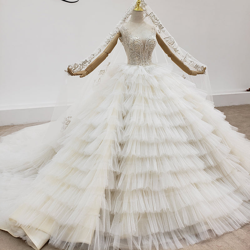 V Neck Sleeveless Ball Gown Luxury Tulle Wedding Dress Bridal Dress