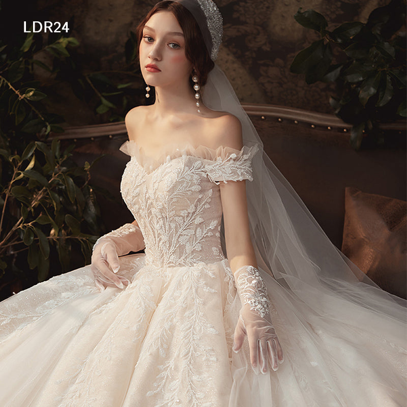 Princess Off Shoulder Luxury Lace Applique Wedding Dress Bridal Gowns - Image 3