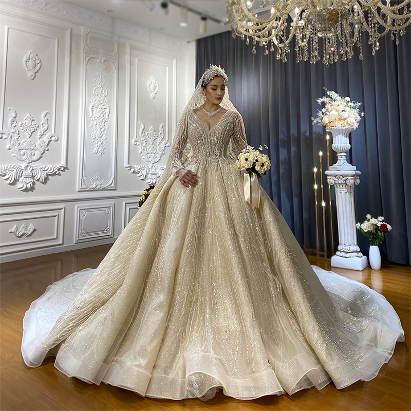 Latest Wedding Design Luxury High -Quality Bride Dresses Long -Sleeved Fringe Sequin White Wedding Dress