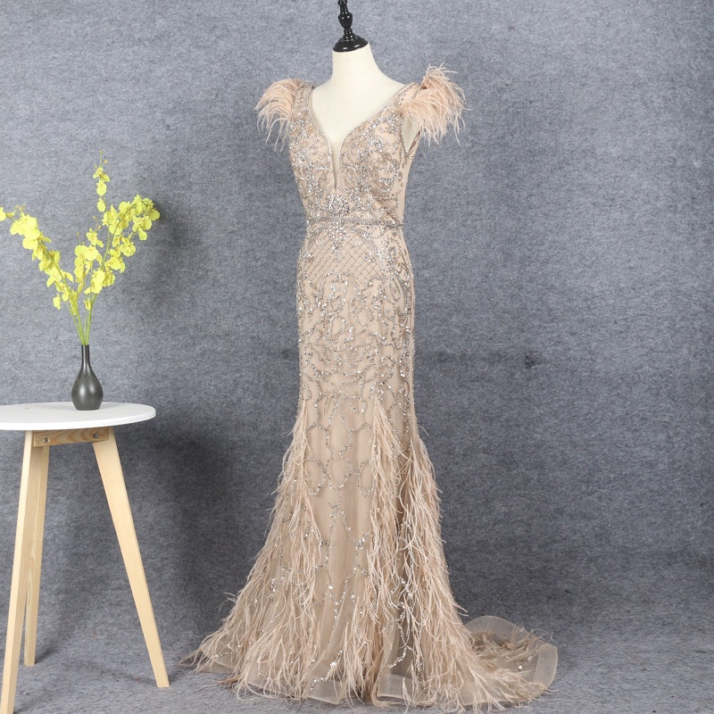 High-Quality Handmade Luxury Beaded And Shiny Feather Slim-Fit Mermaid Evening Dress