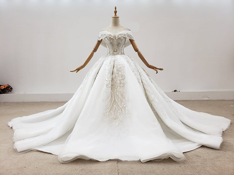 Luxury Women Elegant Off Shoulder Beading Wedding Dress For Bride - Image 4