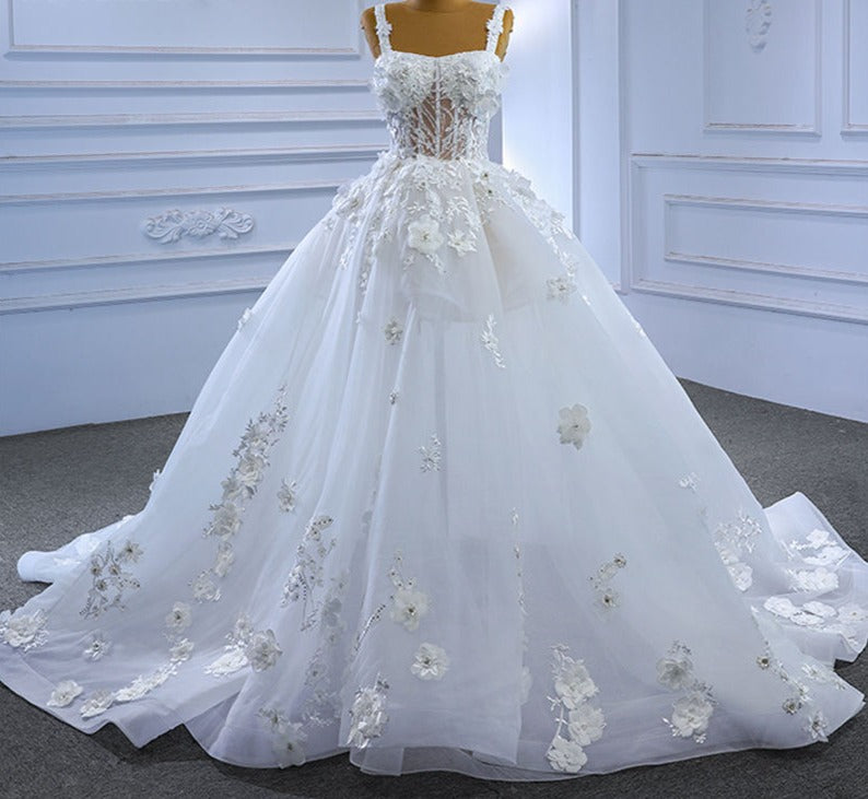 Princess Flower Spaghetti Strap Wedding Ball Gown Dresses