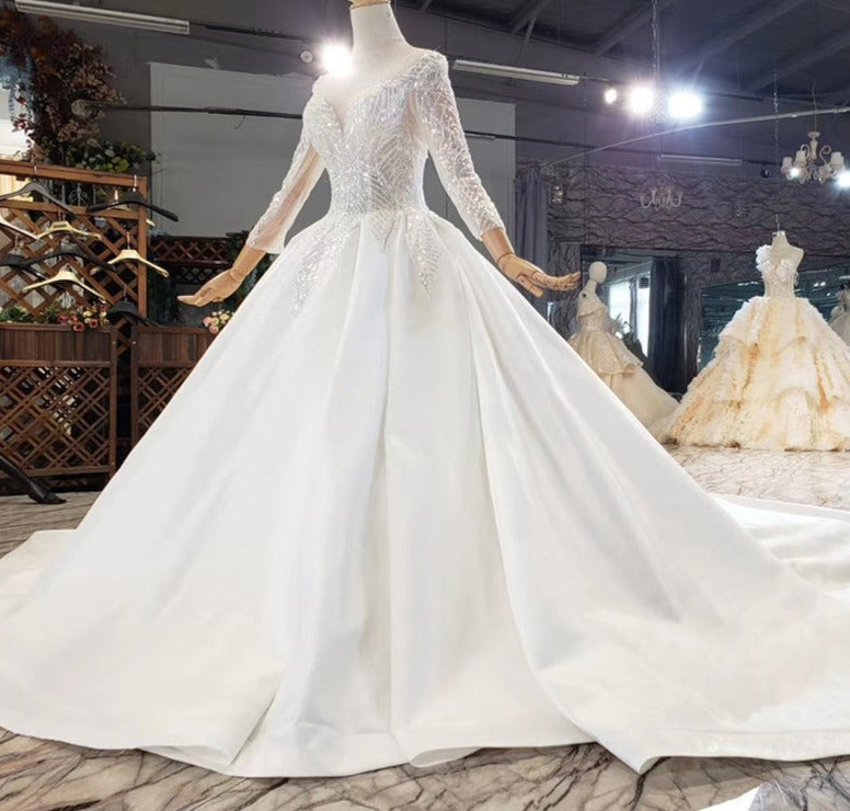 O Neck Long Sleeve Lace Wholesale Bridal Gowns Wedding Dress