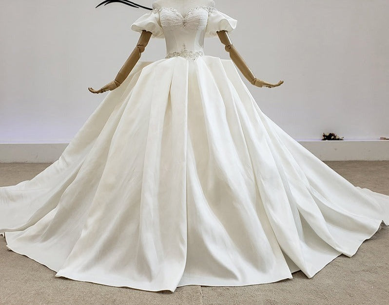 Sweetheart Satin White Off Shoulder Luxury Wedding Dress Bridal Gown - Image 4