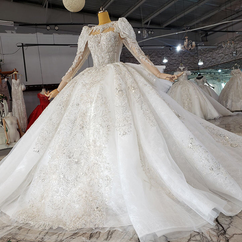 Ladies Luxury High-Quality Beaded Puffy White Wedding Dress