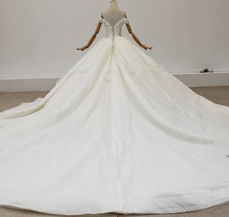 Luxury Women Elegant Diamond Beading Wedding Dress Ball Gown - Image 4