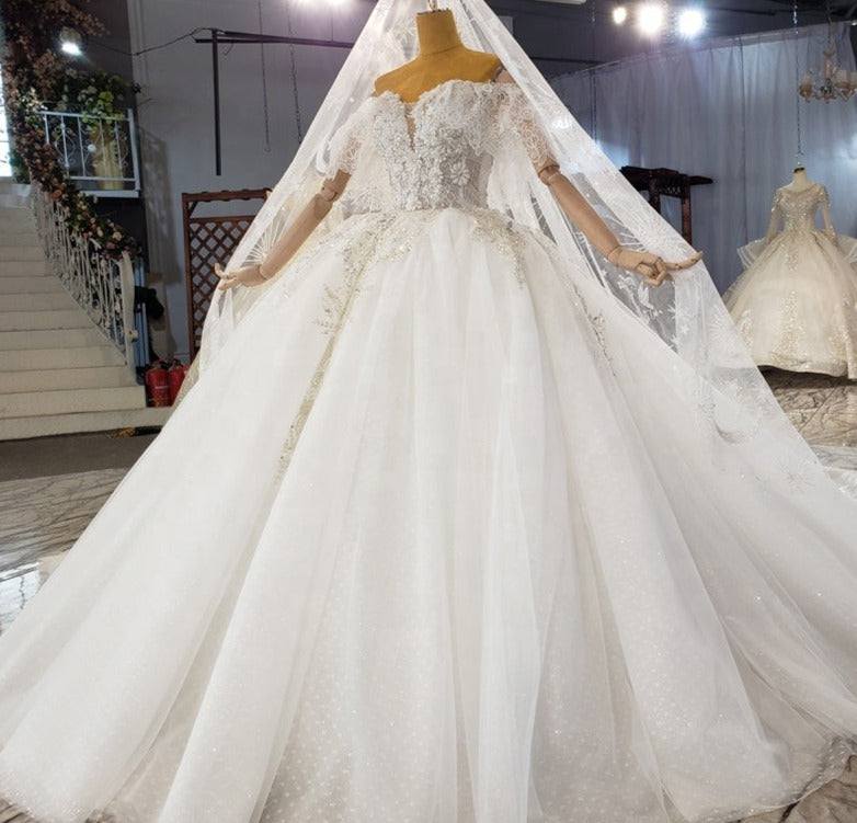 Off Shoulder Deep V Neck Women Fashion Wedding Dress With Tail