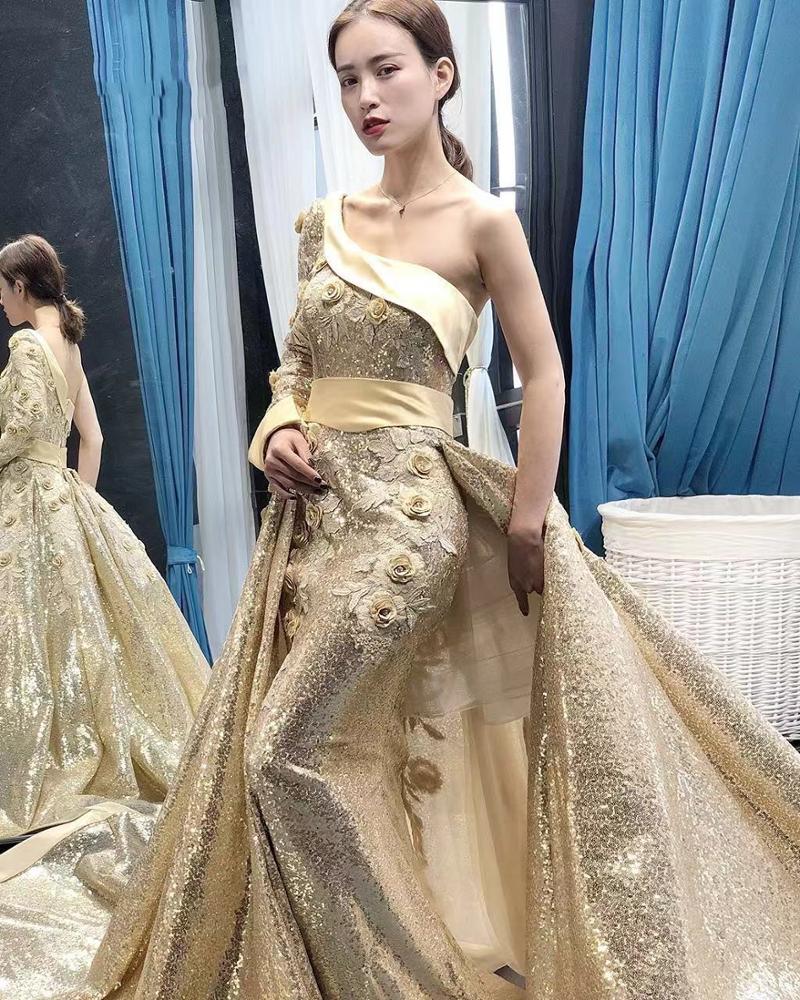 golden 3d flower long sleeve one shoulder dress mermaid evening gown with detachable train - Image 3