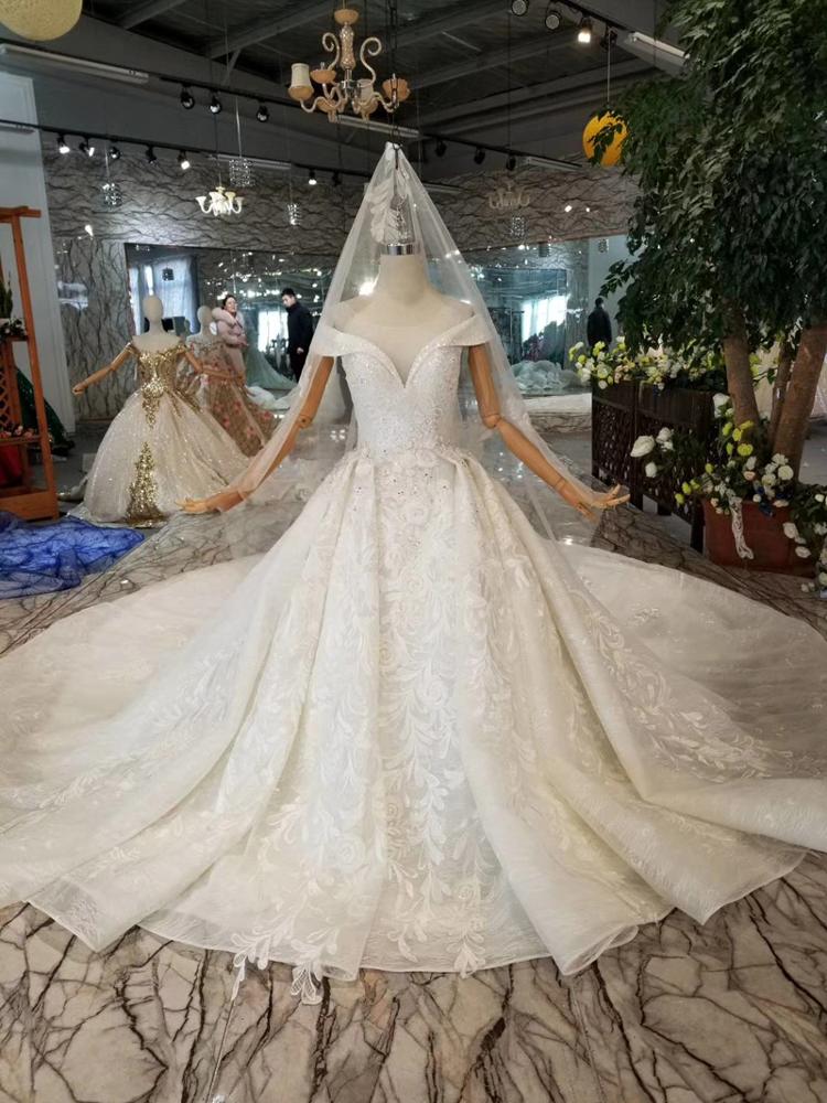 wedding dress short sleeves ball gowns with long veil