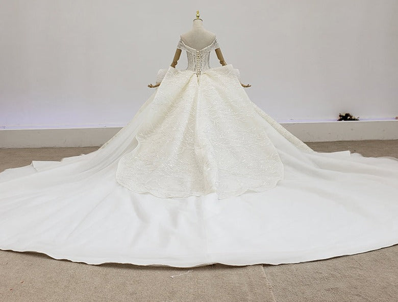 Custom Hand Made Lace Beading New Design Wedding Dress - Image 5