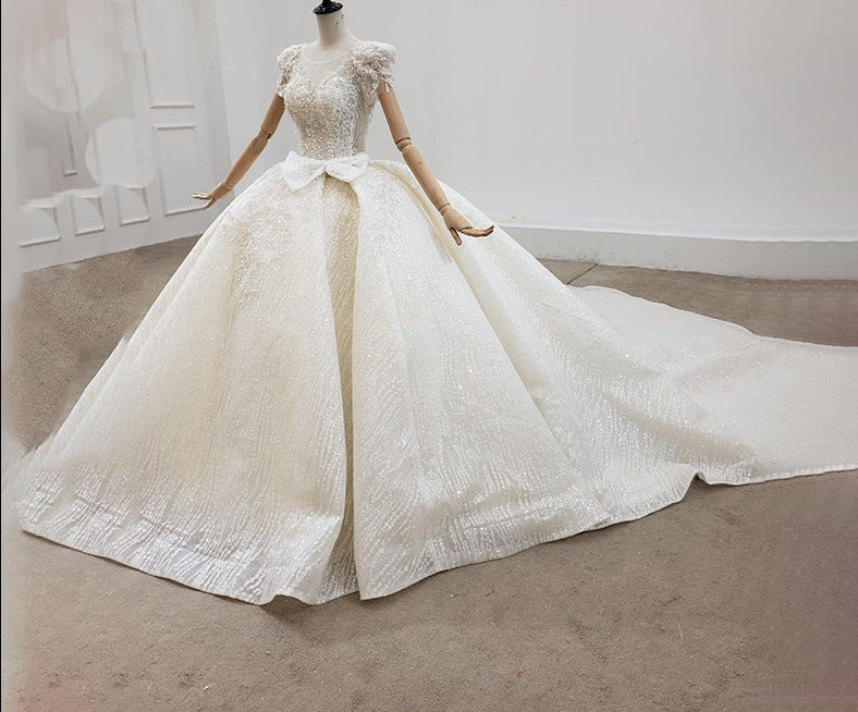 New Trend Elegant Puff Sleeve Breathable Women Wedding Dress