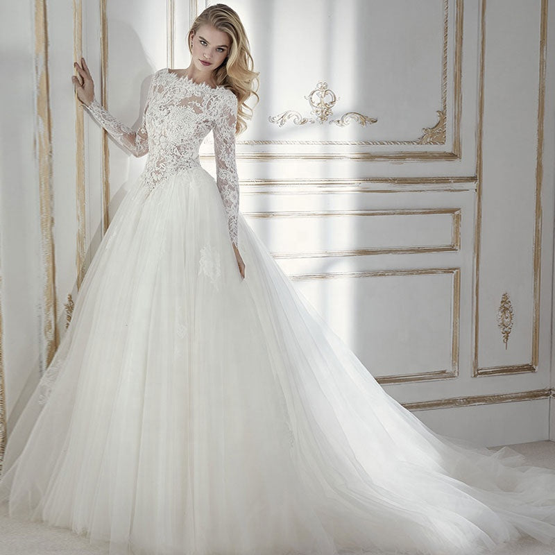 2022 New Wedding Lace Slim Slim Fashion Bridal Long Sleeve Backless Trailing Wedding Dress