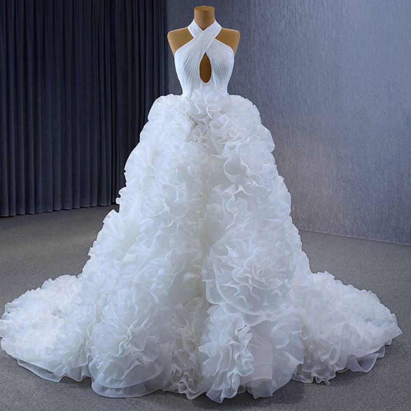 Light  Elegant Halter Ruffle Wedding Bridal Dresses For Women