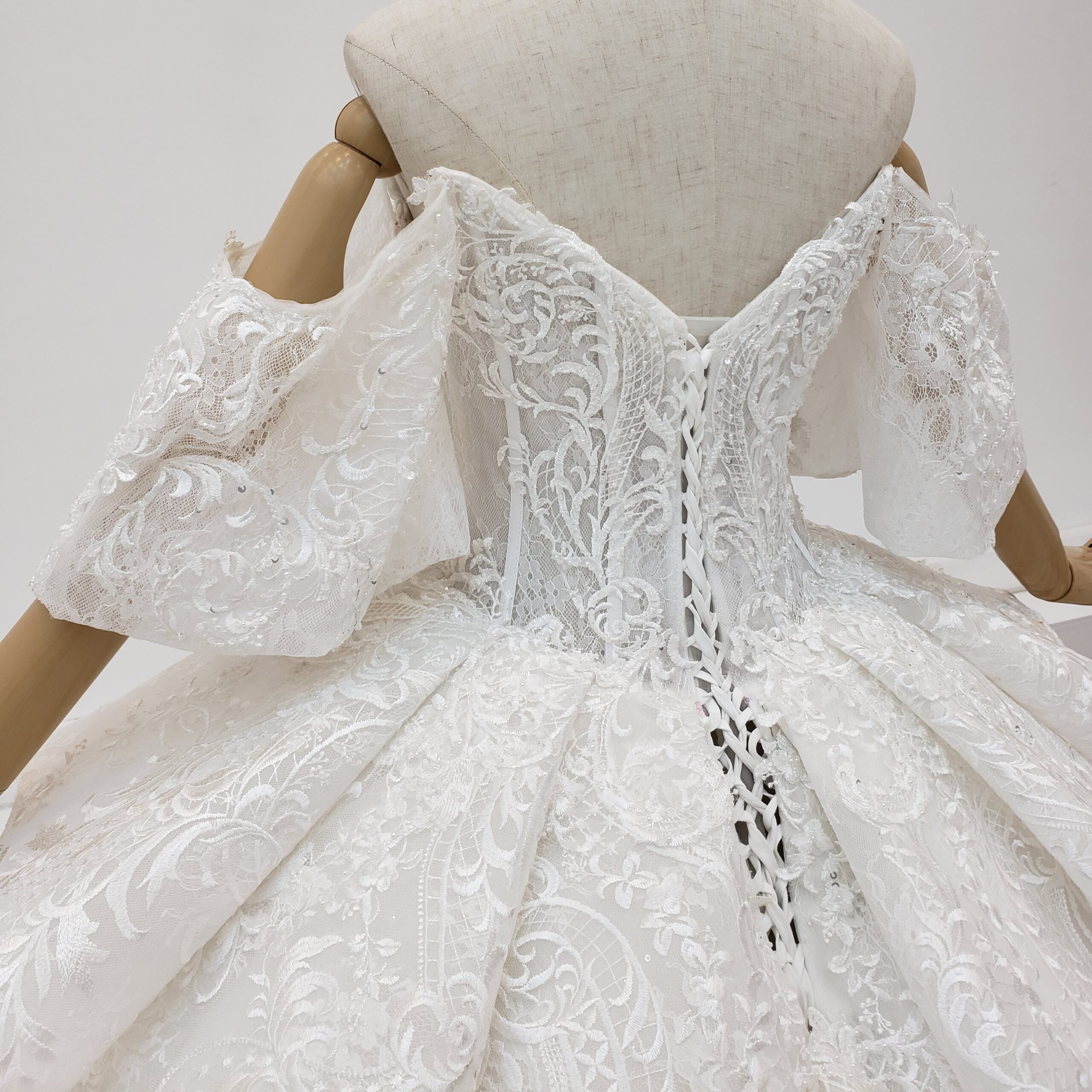 Beaded Sweetheart Lace Applique Luxury Long Train Wedding Dress - Image 8
